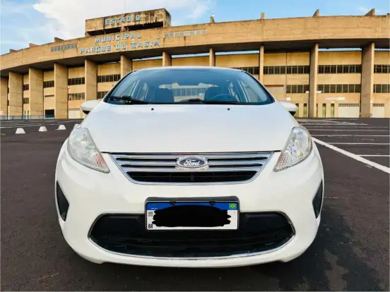 FORD-FIESTA-2011