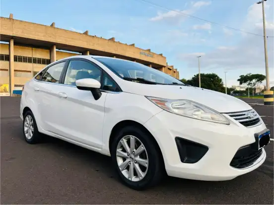 FORD-FIESTA-2011