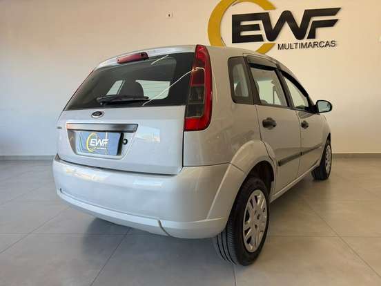 FORD-FIESTA-2012
