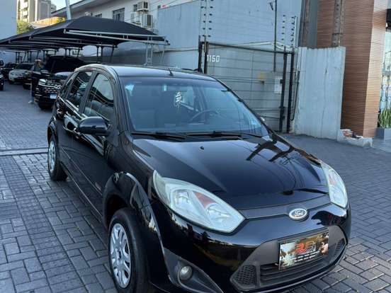 FORD-FIESTA-2012