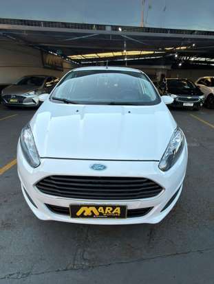 FORD-FIESTA-2015