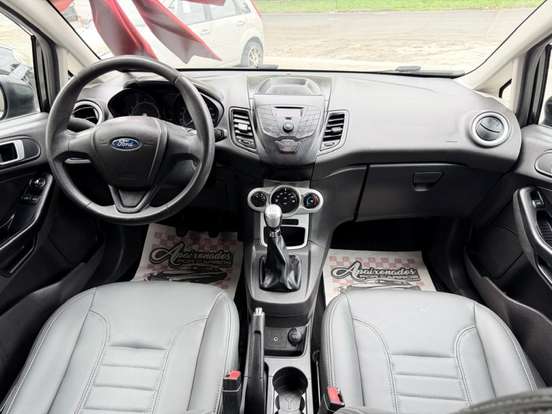 FORD-FIESTA-2013