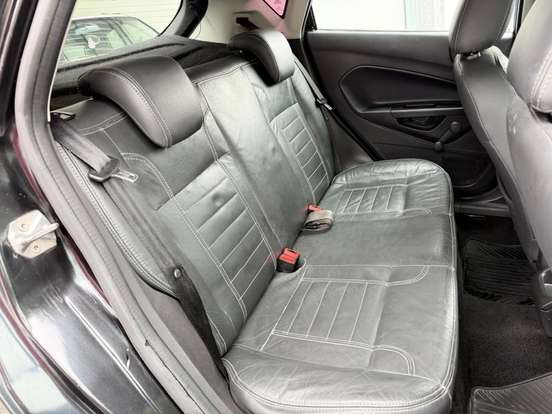 FORD-FIESTA-2013