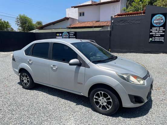 FORD-FIESTA-2011
