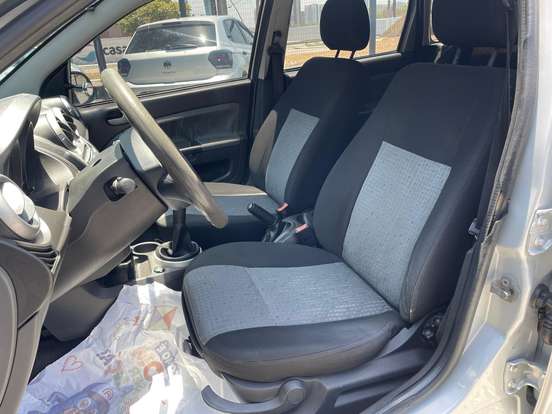 FORD-FIESTA-2011