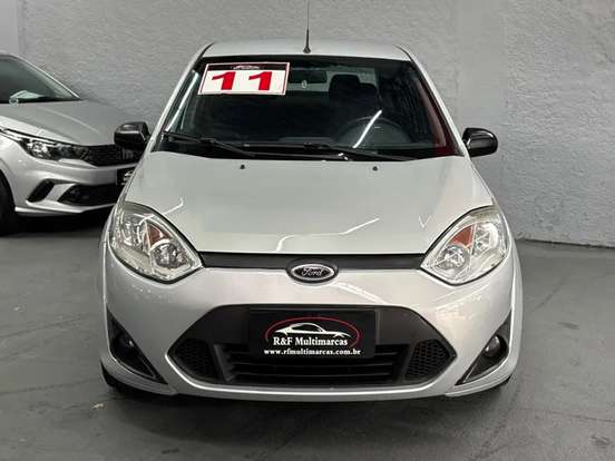 FORD-FIESTA-2010