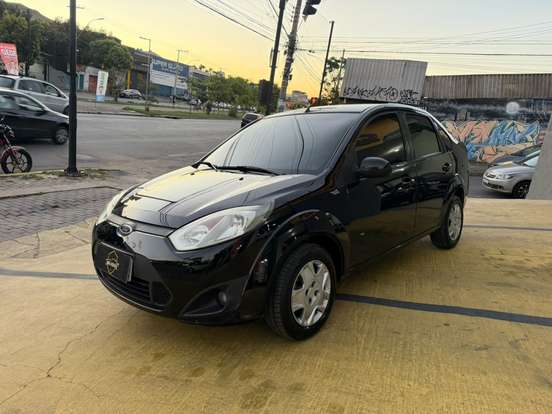 FORD-FIESTA-2013