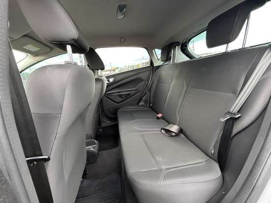 FORD-FIESTA-2014