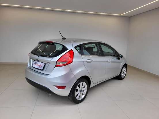 FORD-FIESTA-1.6 SE HATCH 16V FLEX 4P MANUAL FORD-FIESTA-2012