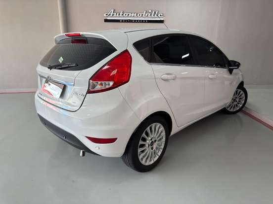 FORD-FIESTA-2013