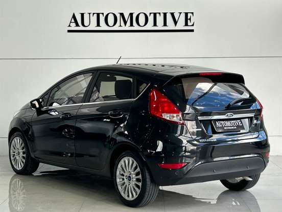 FORD-FIESTA-1.6 TITANIUM HATCH 16V FLEX 4P POWERSHIFT FORD-FIESTA-2016