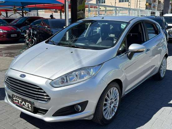 FORD-FIESTA-2013