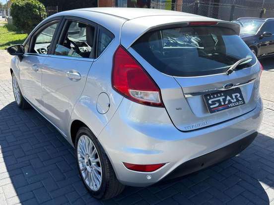FORD-FIESTA-2013