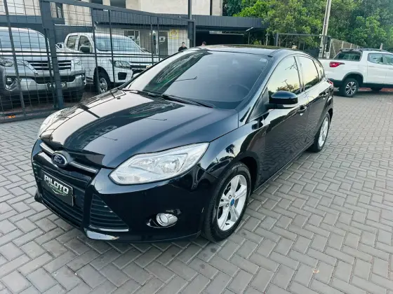 FORD FOCUS 1.6 SE 16V FLEX 4P MANUAL