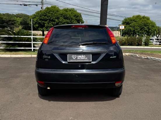 FORD-FOCUS-1.6 GL 8V FLEX 4P MANUAL FORD-FOCUS-2009
