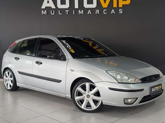 FORD-FOCUS-1.6 GLX SEDAN 8V GASOLINA 4P MANUAL FORD-FOCUS-2004