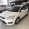 FORD FOCUS 2.0 GLX 16V FLEX 4P AUTOMÁTICO FORD FOCUS 2.0 GLX 16V FLEX 4P AUTOMÁTICO