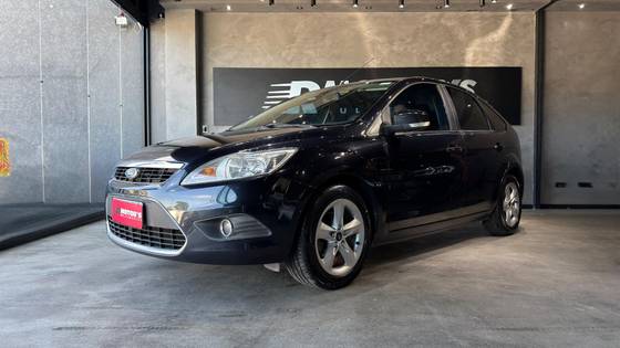 FORD FOCUS 2.0 GLX 16V FLEX 4P MANUAL
