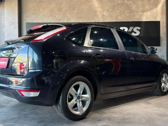FORD-FOCUS-2.0 GLX 16V FLEX 4P MANUAL FORD-FOCUS-2013