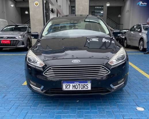 FORD-FOCUS-2016
