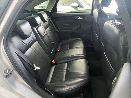 FORD-FOCUS-2.0 TITANIUM SEDAN 16V FLEX 4P POWERSHIFT FORD-FOCUS-2014