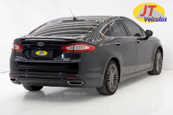 FORD-FUSION-2014