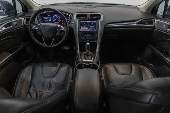 FORD-FUSION-2014