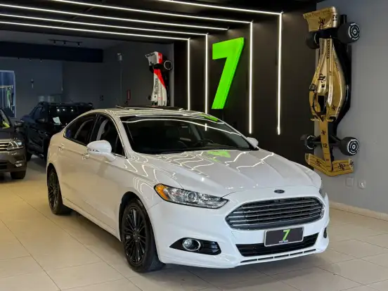 FORD-FUSION-2015