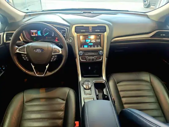 FORD-FUSION-2.5 SE 16V FLEX 4P AUTOMÁTICO FORD-FUSION-2018