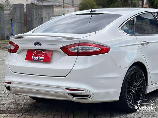 FORD-FUSION-2013