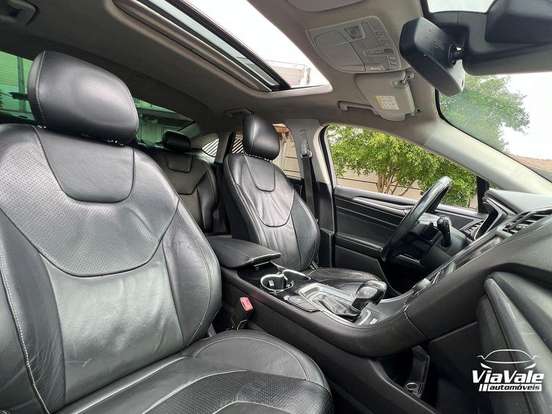 FORD-FUSION-2013