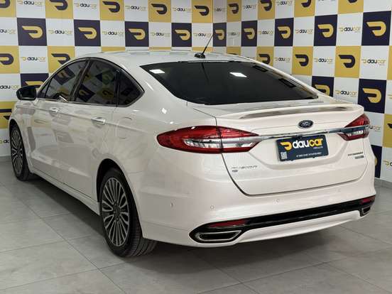 FORD-FUSION-2016