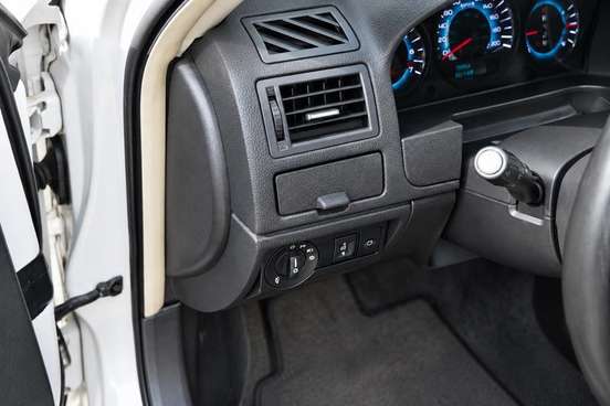 FORD-FUSION-2011