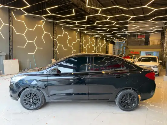 FORD-KA +-2017