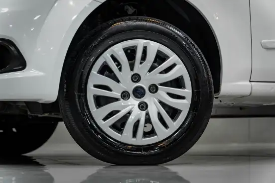 FORD-KA-2013
