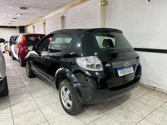 FORD-KA-2011