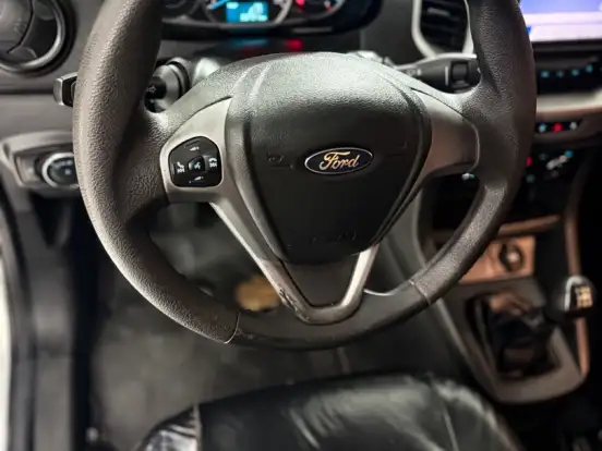 FORD-KA-1.5 TI-VCT FLEX SE PLUS SEDAN MANUAL FORD-KA-2020