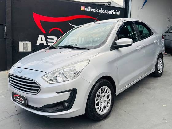FORD KA 1.5 TI-VCT FLEX SE SEDAN MANUAL