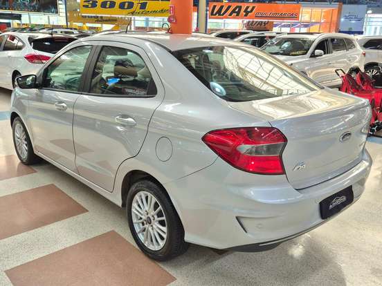FORD-KA-2020