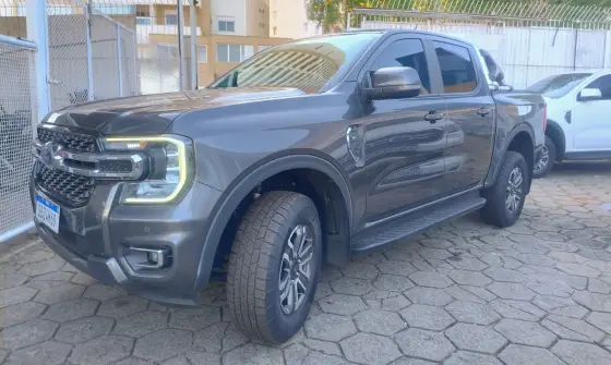 FORD RANGER 3.0 V6 TURBO DIESEL CD XLT 4X4 AUTOMÁTICO