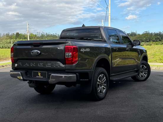 FORD-RANGER-3.0 V6 TURBO DIESEL CD XLT 4X4 AUTOMÁTICO FORD-RANGER-2023