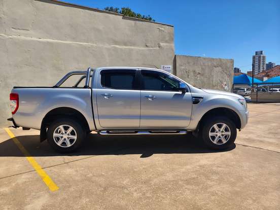 FORD-RANGER-2015