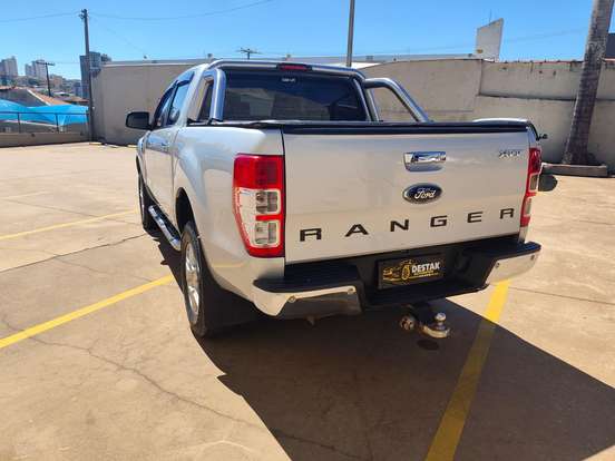 FORD-RANGER-2015