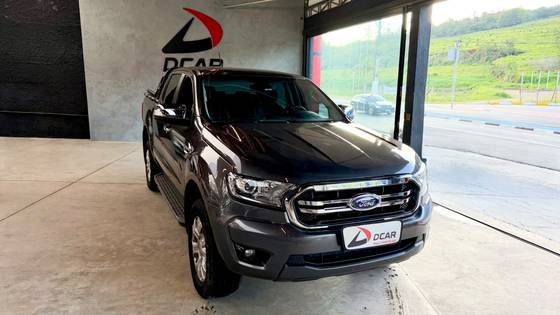 FORD RANGER 3.2 XLT 4X4 CD 20V DIESEL 4P AUTOMÁTICO
