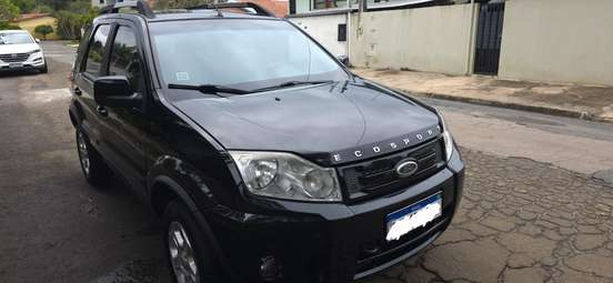 FORD-ECOSPORT-2011