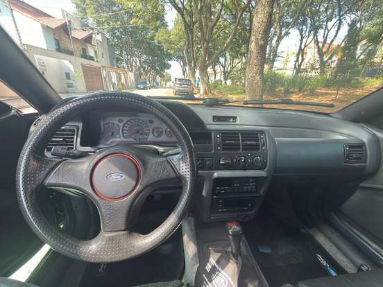 FORD-ESCORT-1994