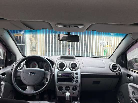 FORD-FIESTA-2009