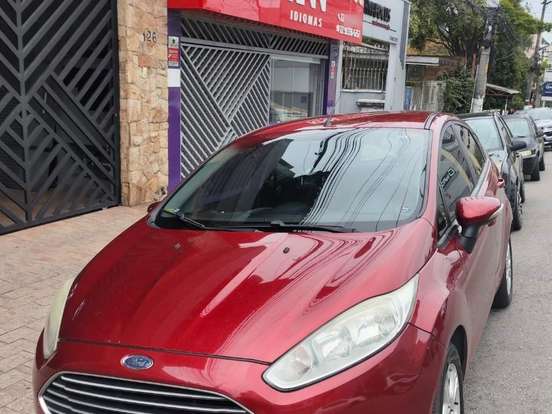FORD-FIESTA-1.6 SE HATCH 16V FLEX 4P POWERSHIFT FORD-FIESTA-2014