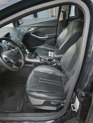 FORD-FOCUS-2013
