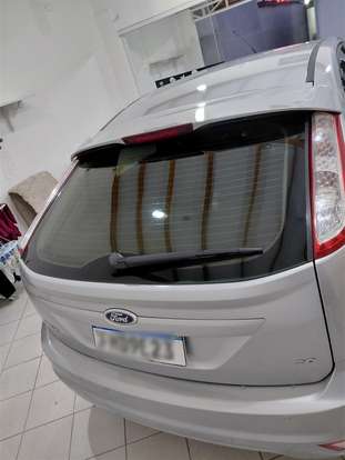 FORD-FOCUS-2012